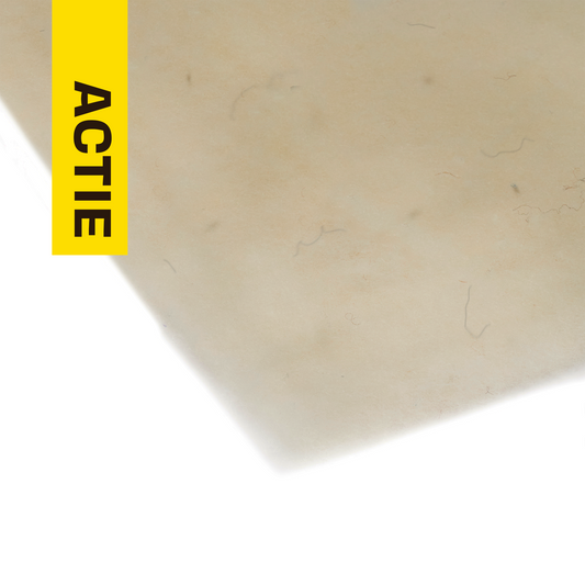 WOL. VLIES 200 gr/m2 (met donkere stukjes textiel) | Wolwit